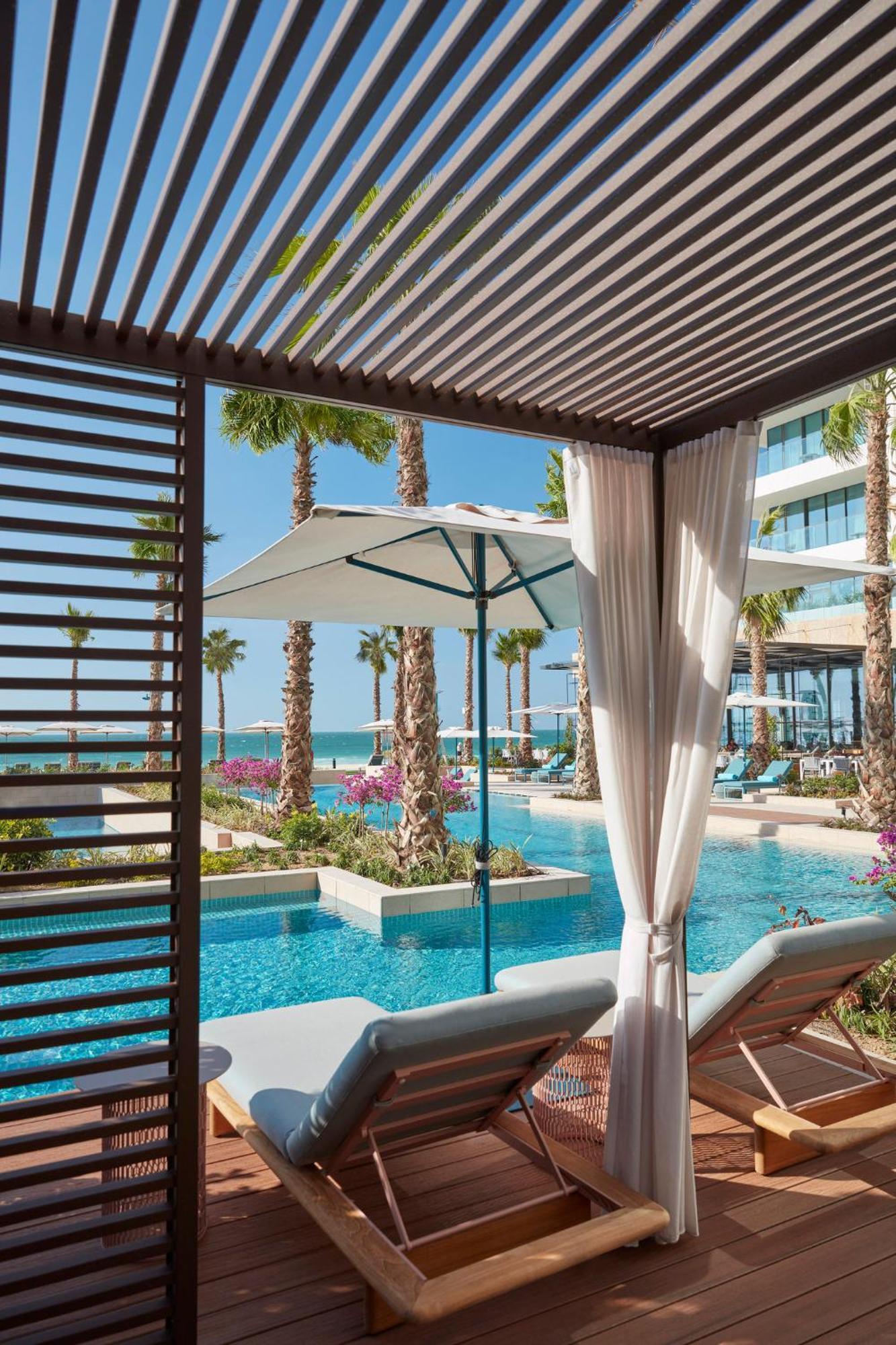 Mandarin Oriental Jumeira, דובאי מראה חיצוני תמונה The swimming pool at the resort