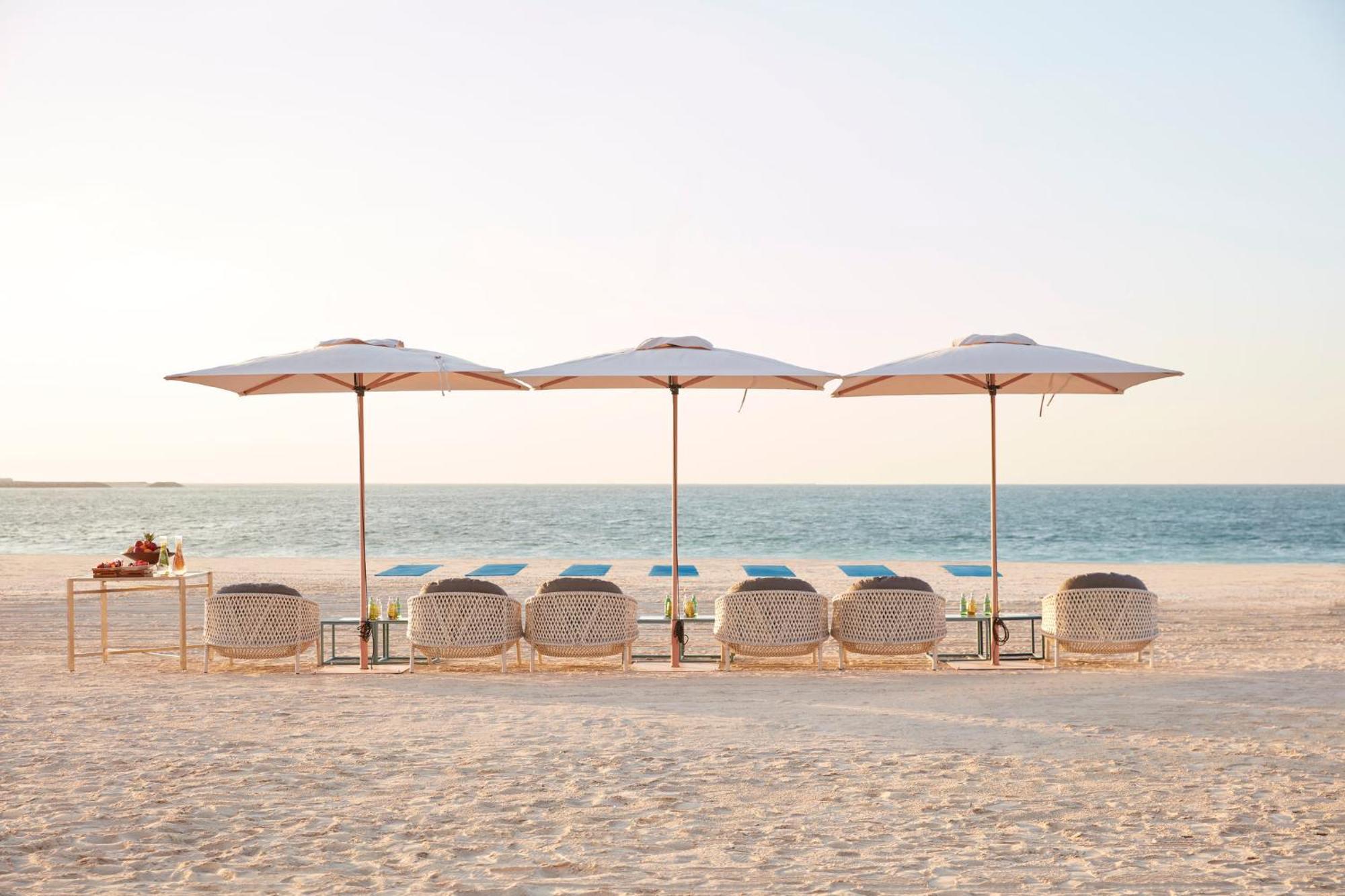 Mandarin Oriental Jumeira, דובאי מראה חיצוני תמונה Beach at Jumeirah Beach Hotel