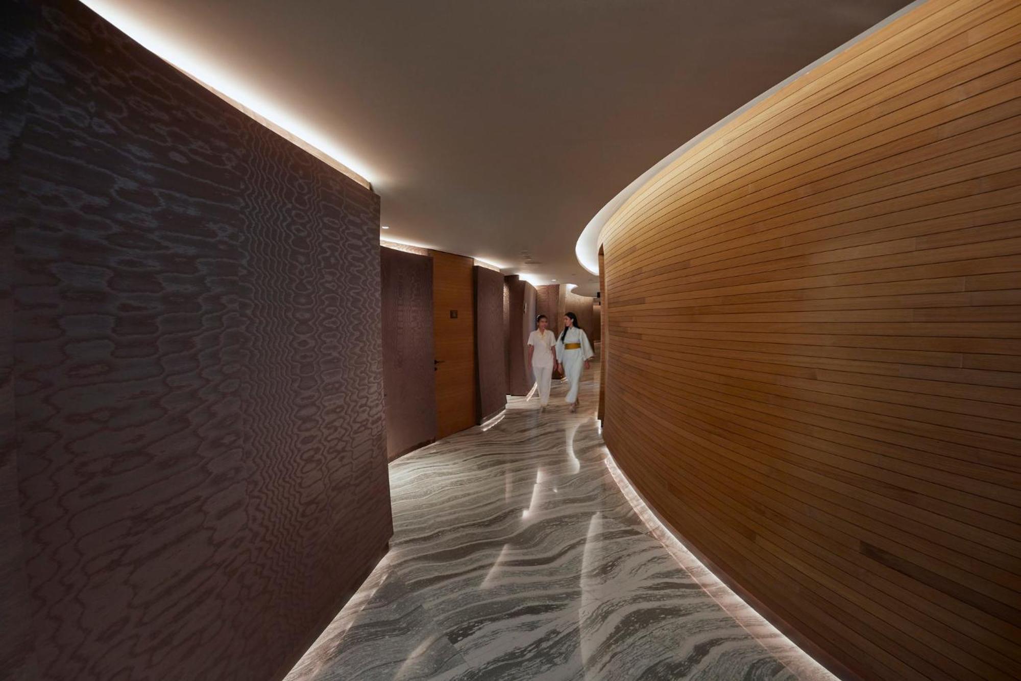 Mandarin Oriental Jumeira, דובאי מראה חיצוני תמונה The Spa at The Ritz-Carlton, DIFC
